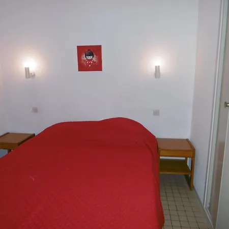Apartment T2 Confortable - 4/5 Pers - Proche Grazel - Parking Prive - Fr-1-796-54 *